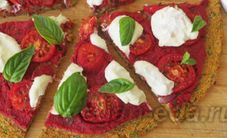 Красный, белый, зелёный