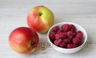 Фрукты и ягоды